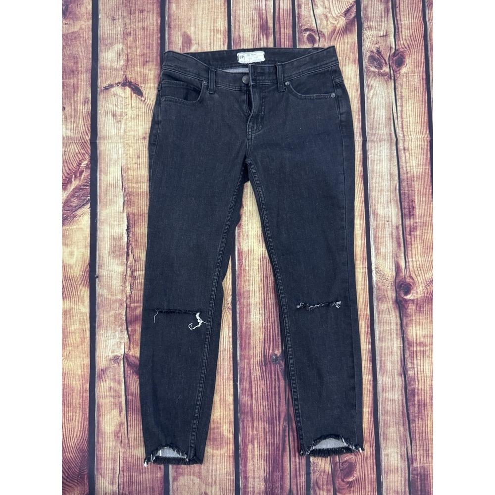 Free People Women's Skinny Jeans Black Dark Wash Distressed 5-Pocket Zip/Button